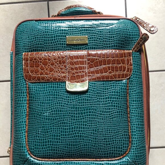 Samantha Brown Sea Glass crocodile Luggage with spinning wheels